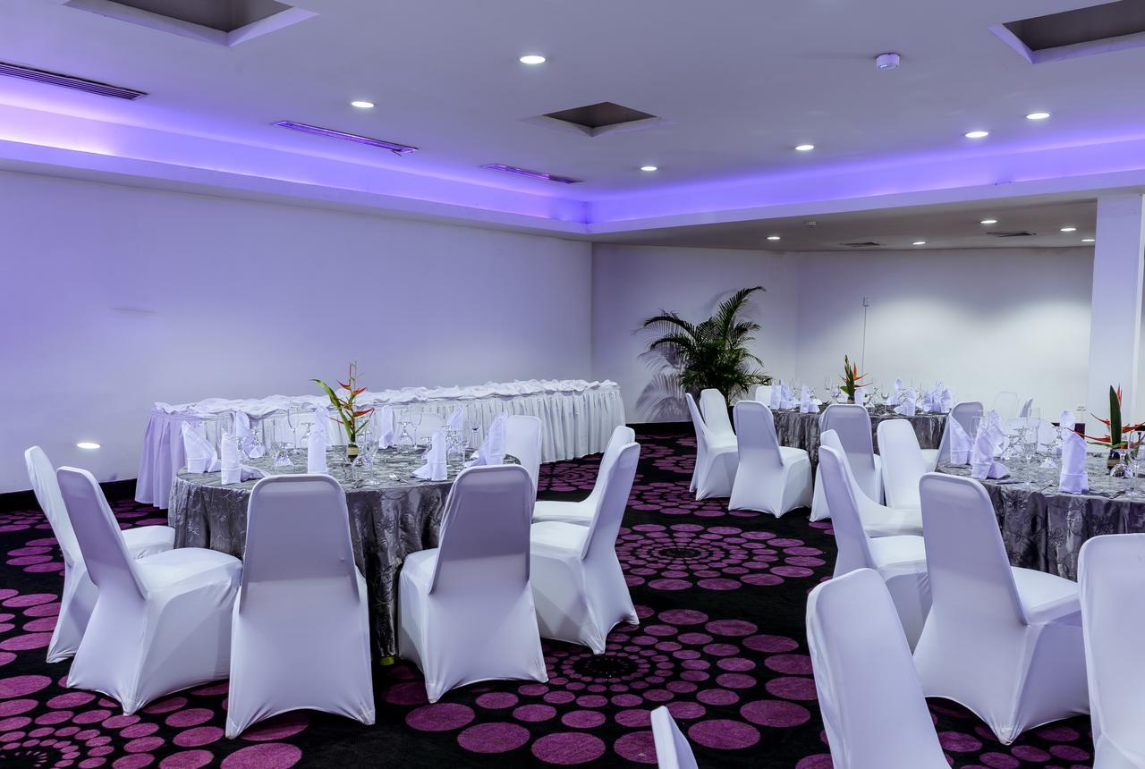 Riande Aeropuerto Hotel Casino Tocumen ภายนอก รูปภาพ